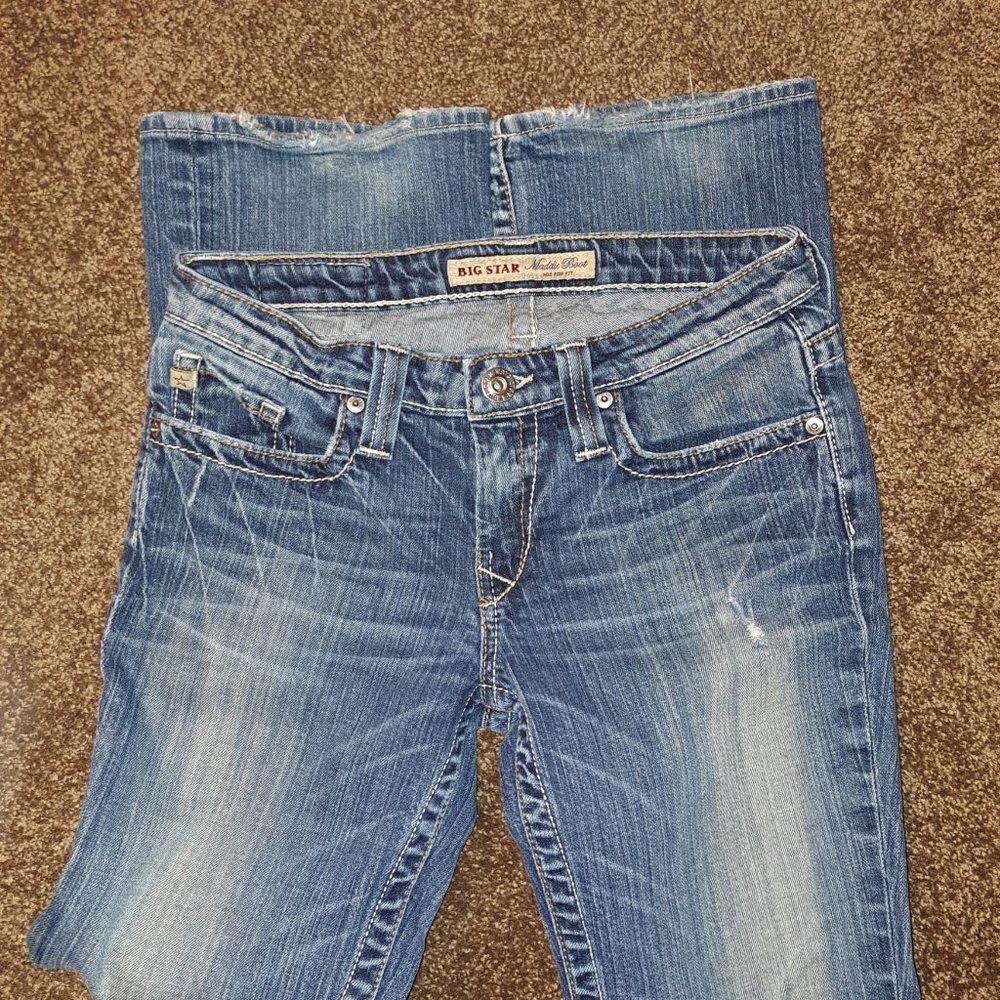 Big Star Women's Maddie Boot Cut Mid Rise Fit Distressed Jeans size 26 R - Picture 6 of 14